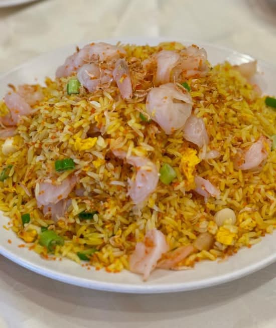 (Sakura) Double Shrimp Fried Rice with Conpoy & Tobiko 櫻花雙蝦瑤柱飛魚子炒飯